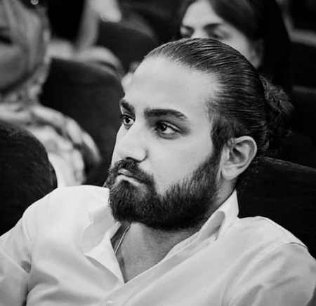 امیر عظیمی هیچ